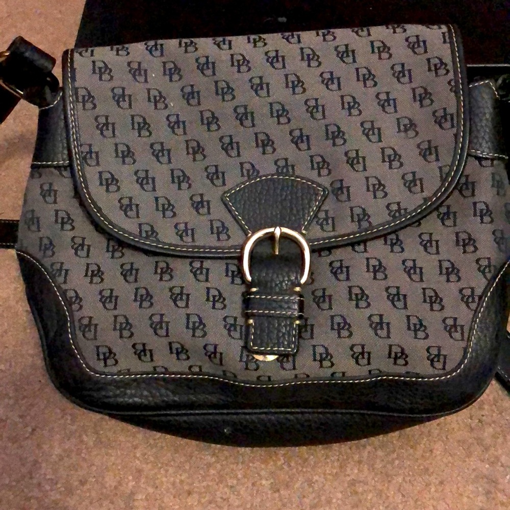 VINTAGE Dooney & Bourke signature Purse black/grey